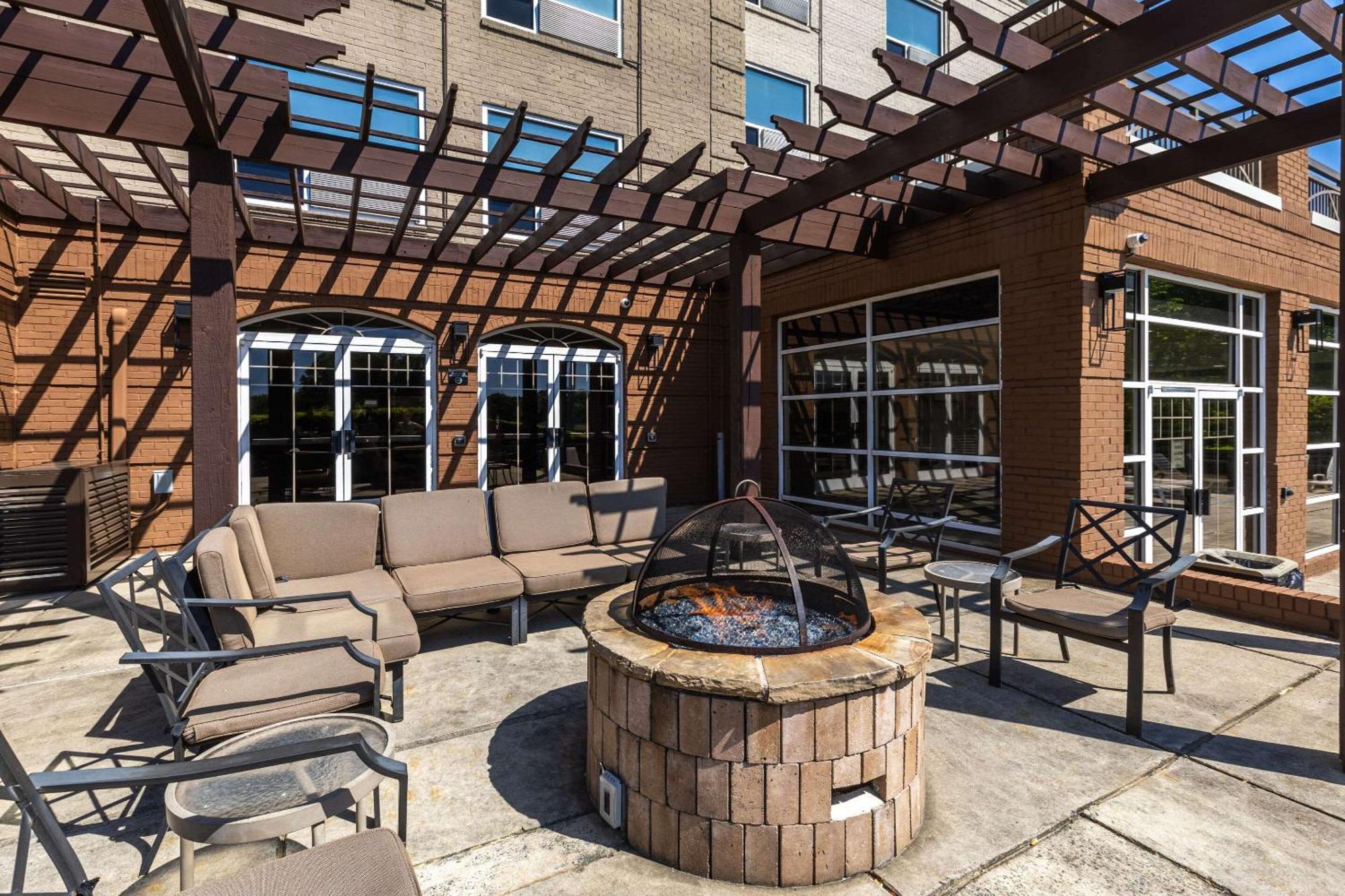 Country Inn & Suites By Radisson, Lake Norman Huntersville, Nc Dış mekan fotoğraf