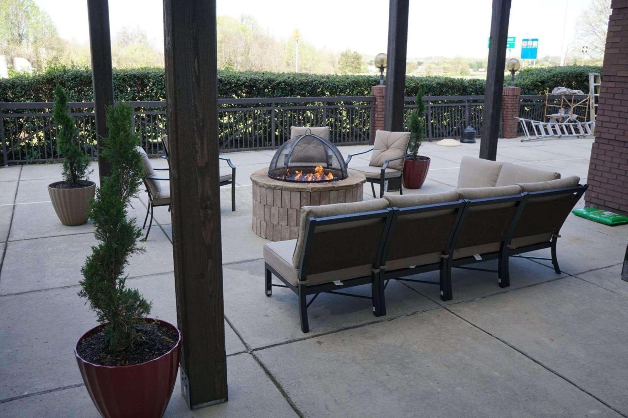 Country Inn & Suites By Radisson, Lake Norman Huntersville, Nc Dış mekan fotoğraf